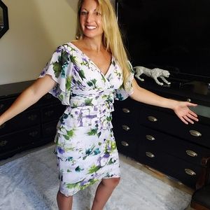Flowy Floral Dress Small